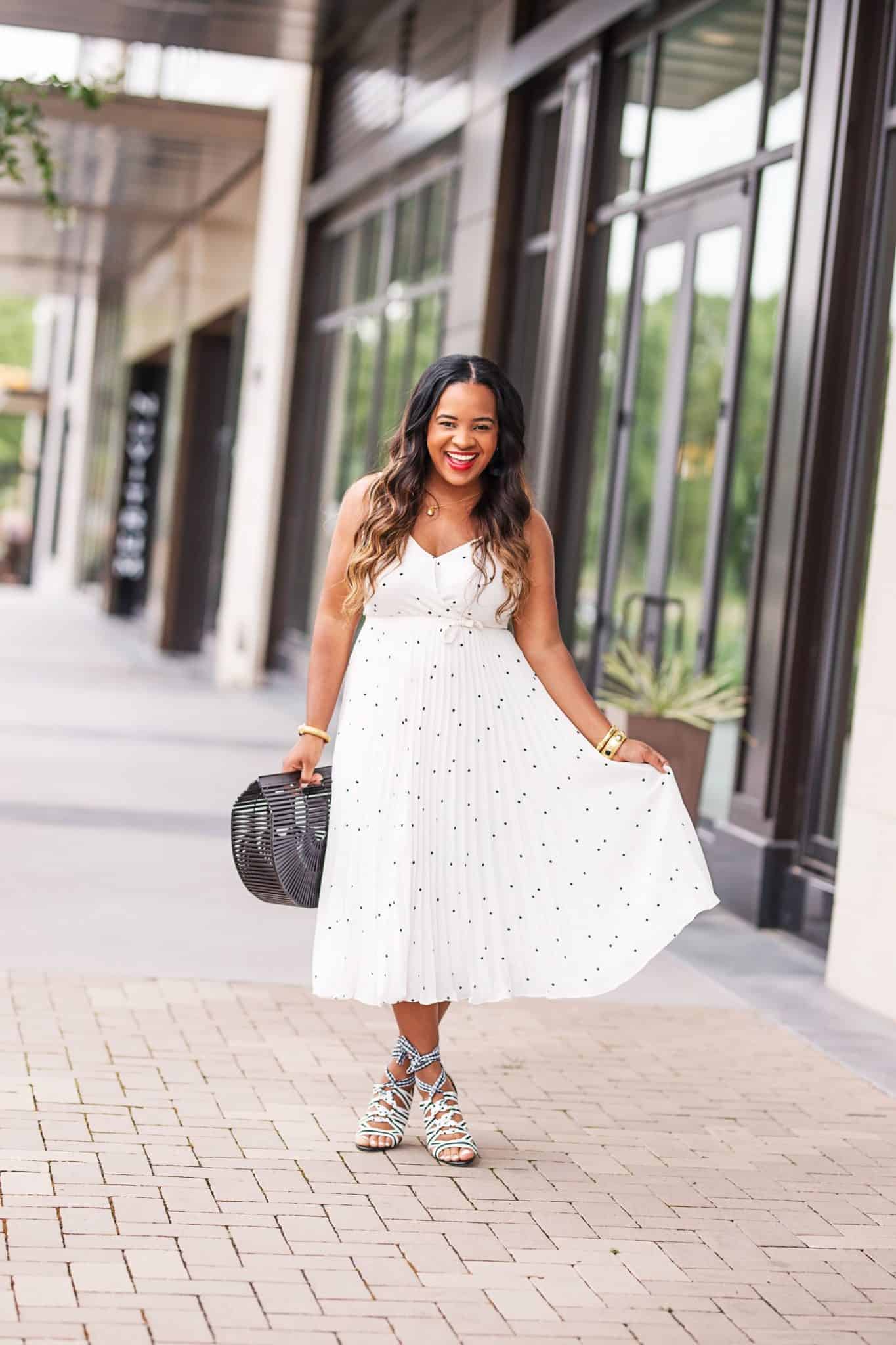 Glamorous white outlet dress